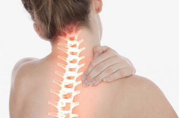 Боль в спине появляется в любом возрасте, и связана с неправильными нагрузками, плохим питанием, гиподинамией. Остеохондроз может затрагивать любые отделы позвоночника. Не допустить его развитие помогает профилактика.