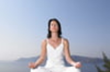 Разумная йога Ланы Палей строится на основе упражнений хатха-йоги, но отличается большей динамичностью и более быстрым достижением эффекта. Она помогает справиться с целым рядом заболеваний, а также эффективна в борьбе с лишним весом.